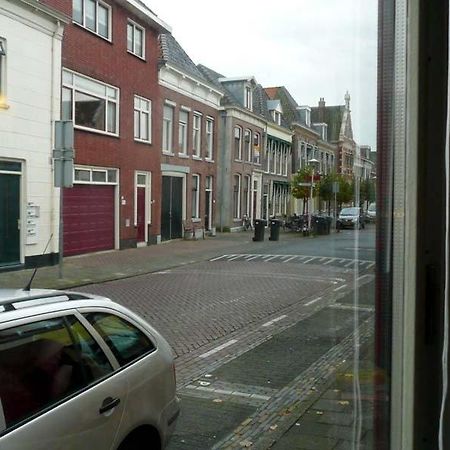 De Zilveren Karper IJsselmuiden Экстерьер фото