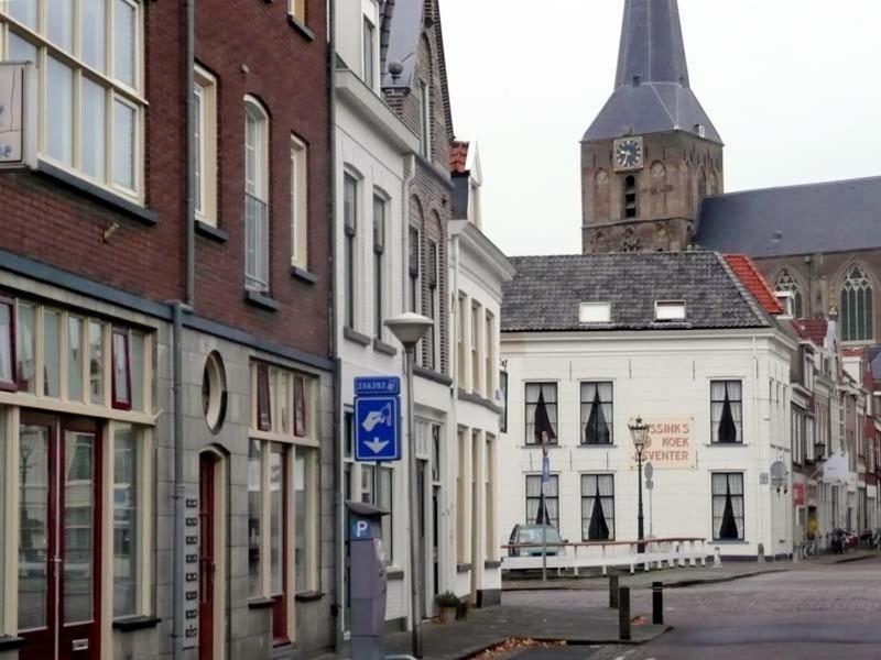 De Zilveren Karper IJsselmuiden Экстерьер фото